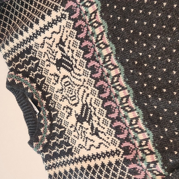 Dale of Norway snowflake and deer print wool ski sweater size XXL! - Picture 2 of 11